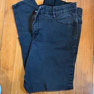 Elegant Black Skinny Jeans for Women